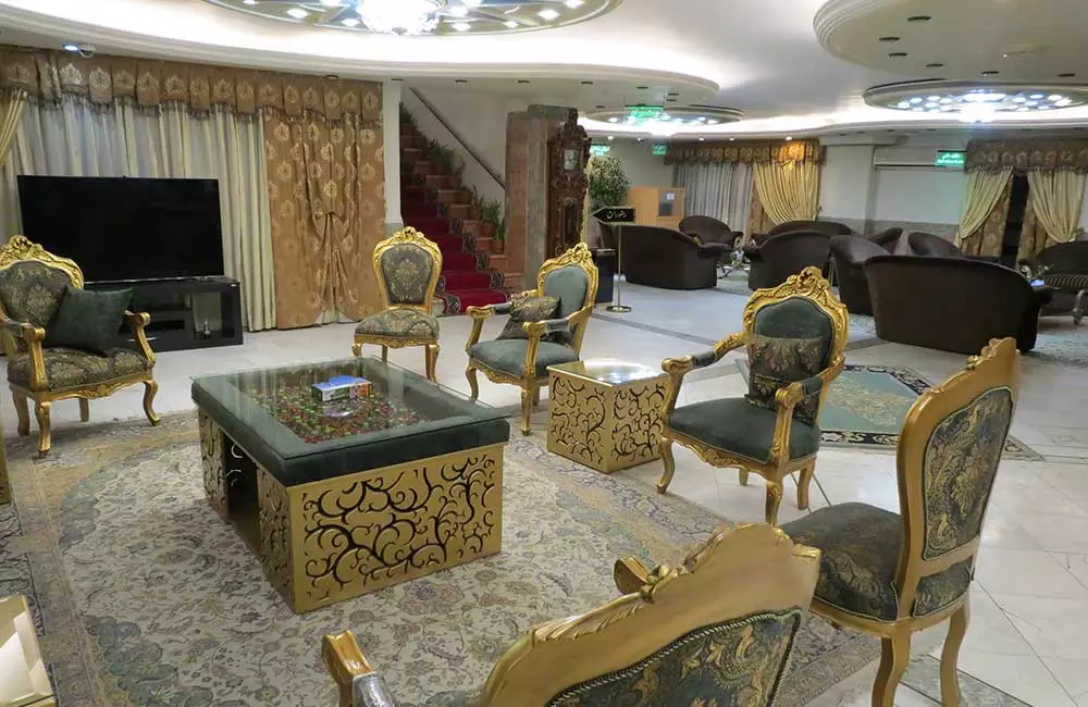Khanye Sabz Hotel