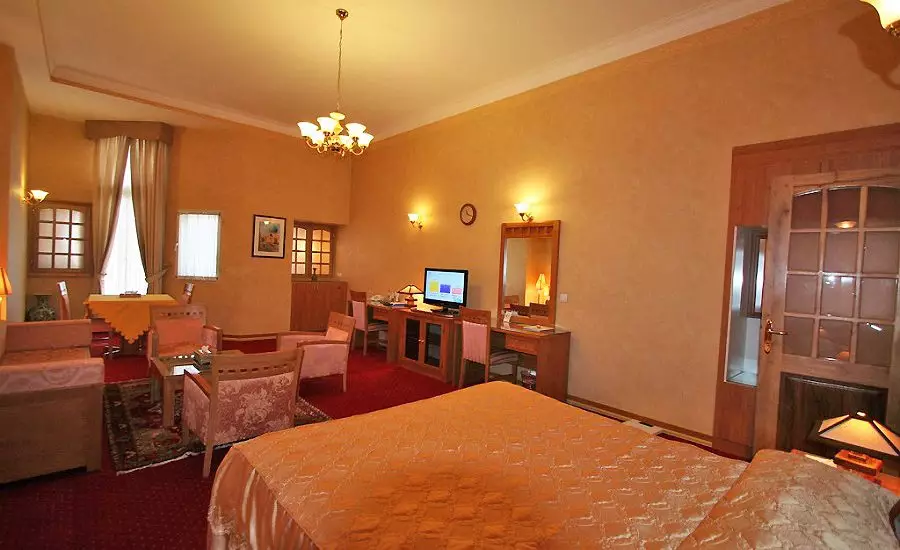 Abbasi Hotel