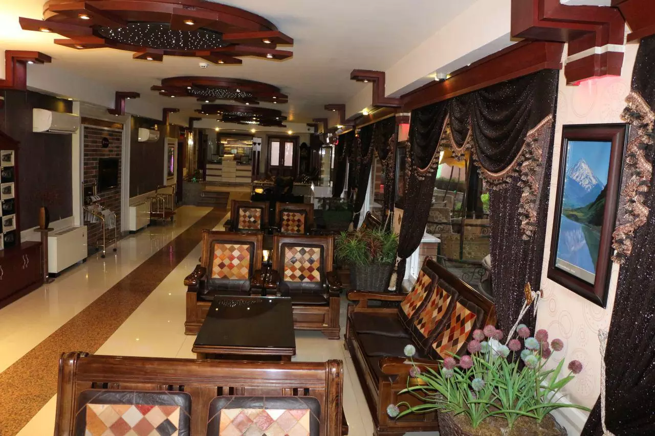 Nima Hotel