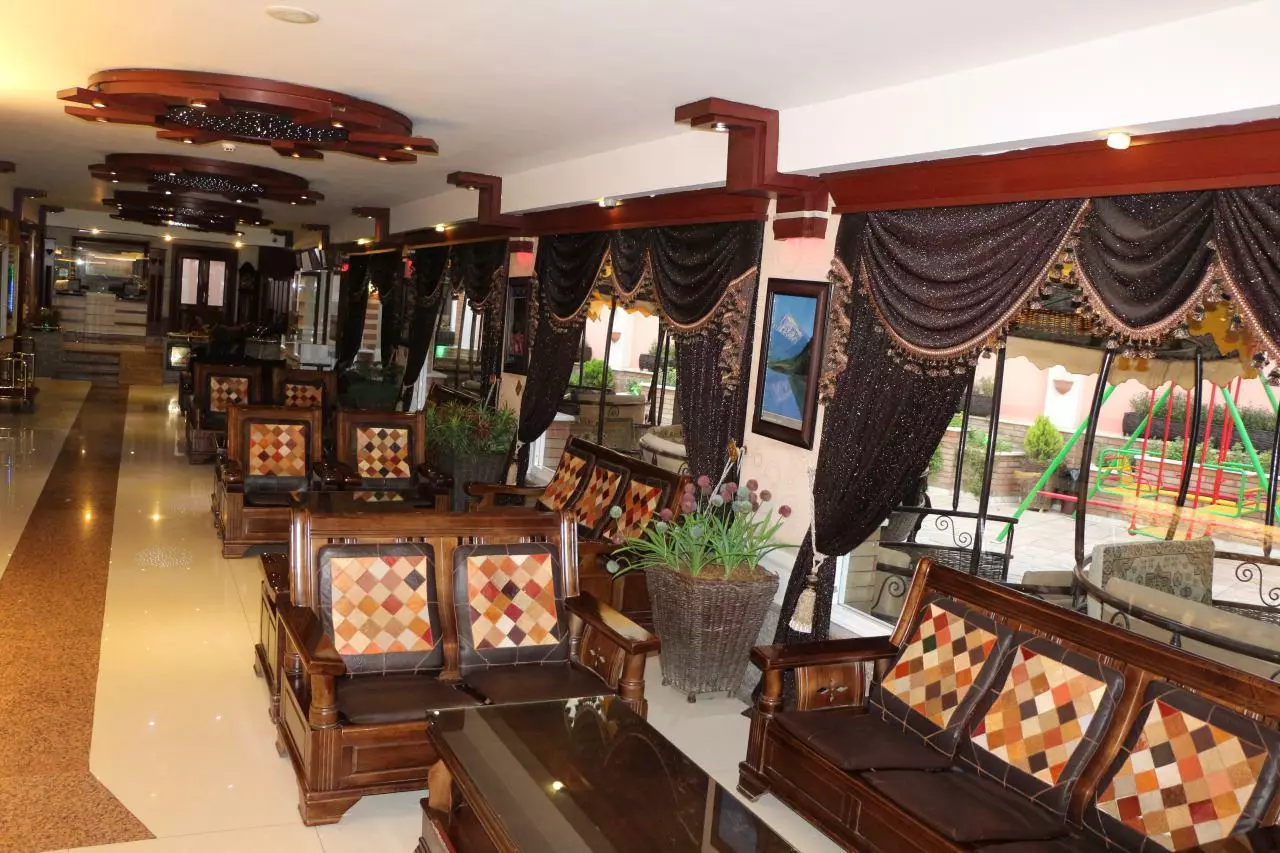 Nima Hotel