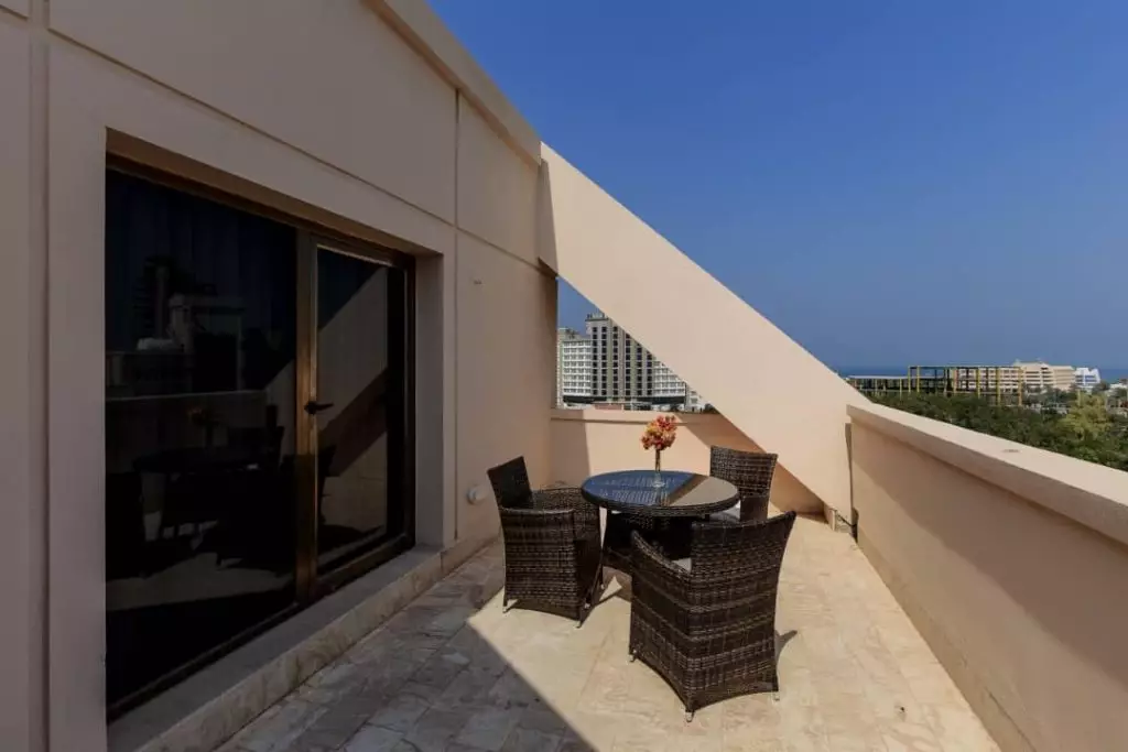 Mirage Hotel
