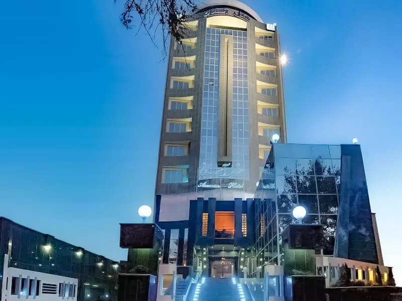 هتل آسمان