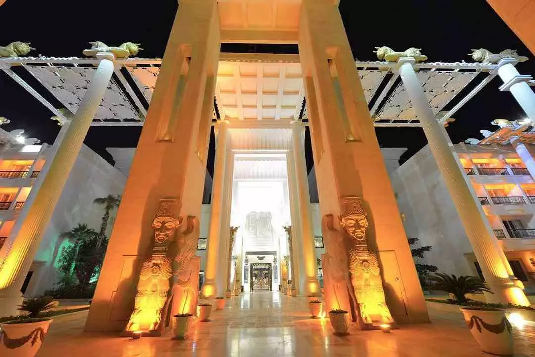 Dariush Grand Hotel